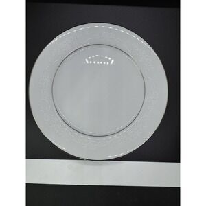 Vintage Noritake Whitehall 6115 Dinner Plates Platinum Trim